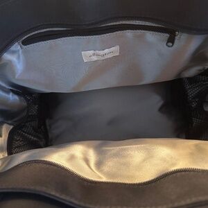 Travel Ellington Black Bag